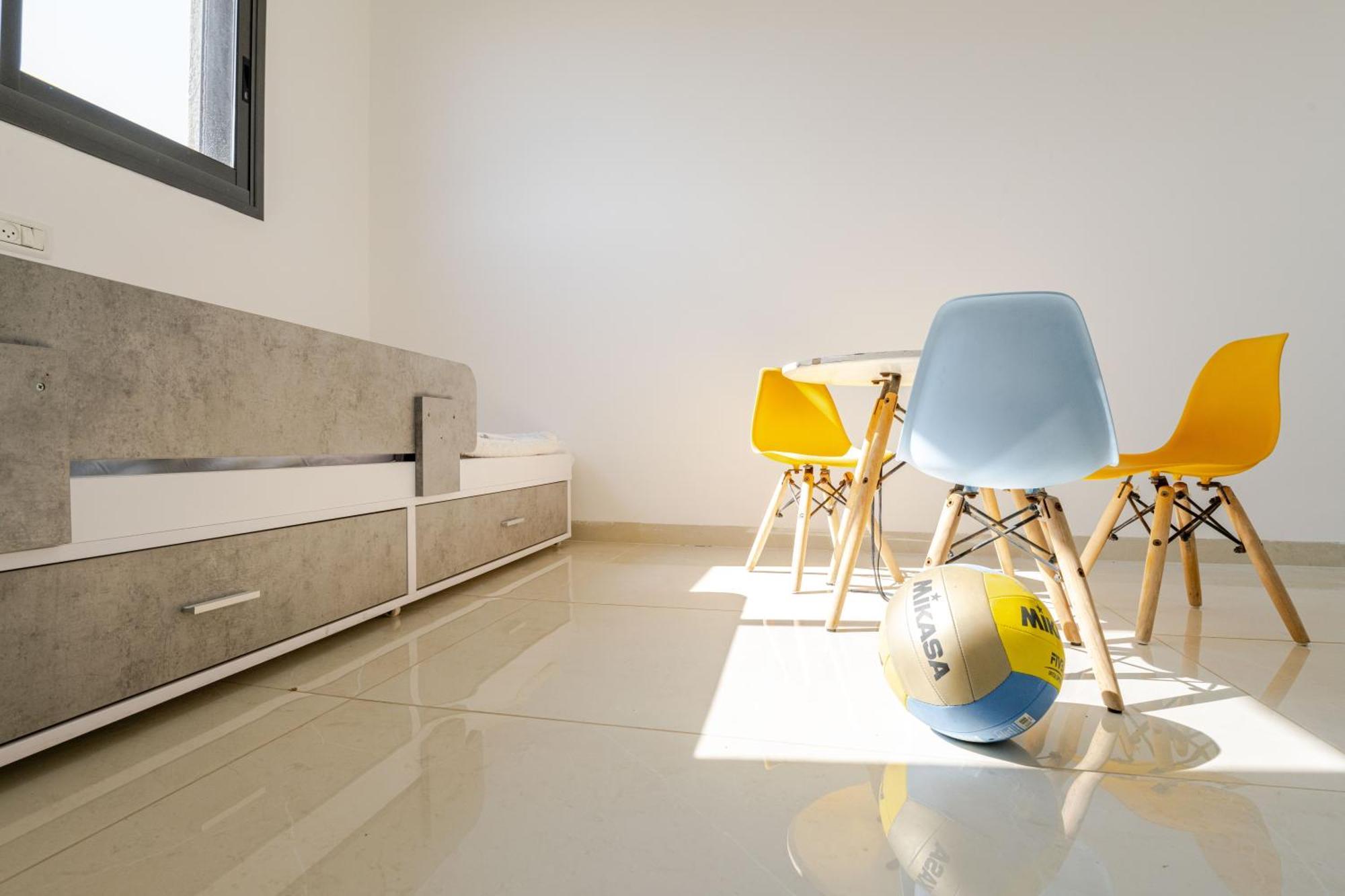 Balfour Sea View City Center Nahariya Eksteriør billede