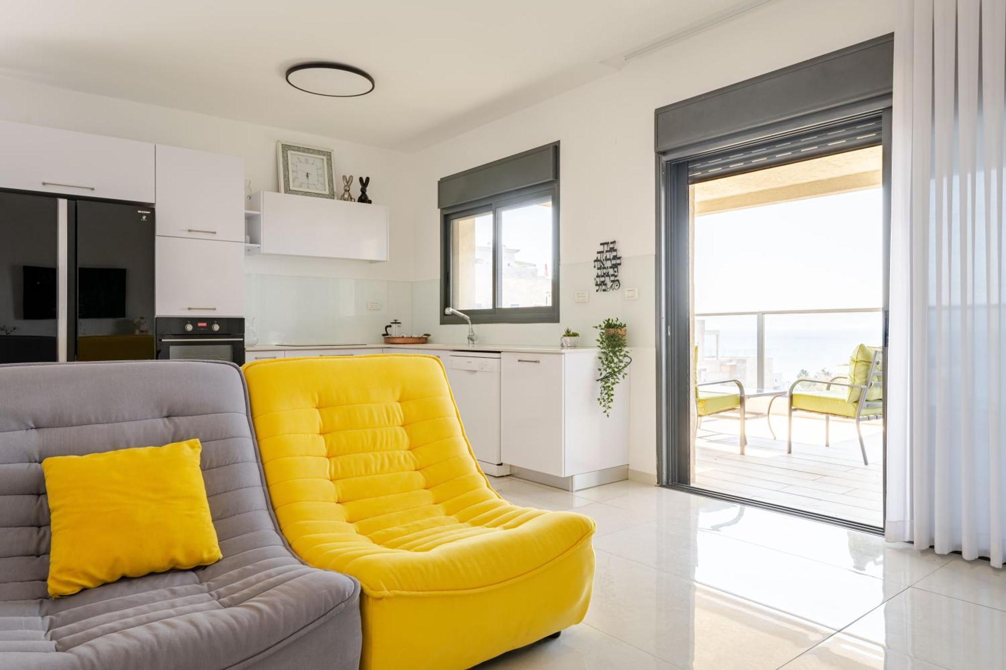 Balfour Sea View City Center Nahariya Eksteriør billede