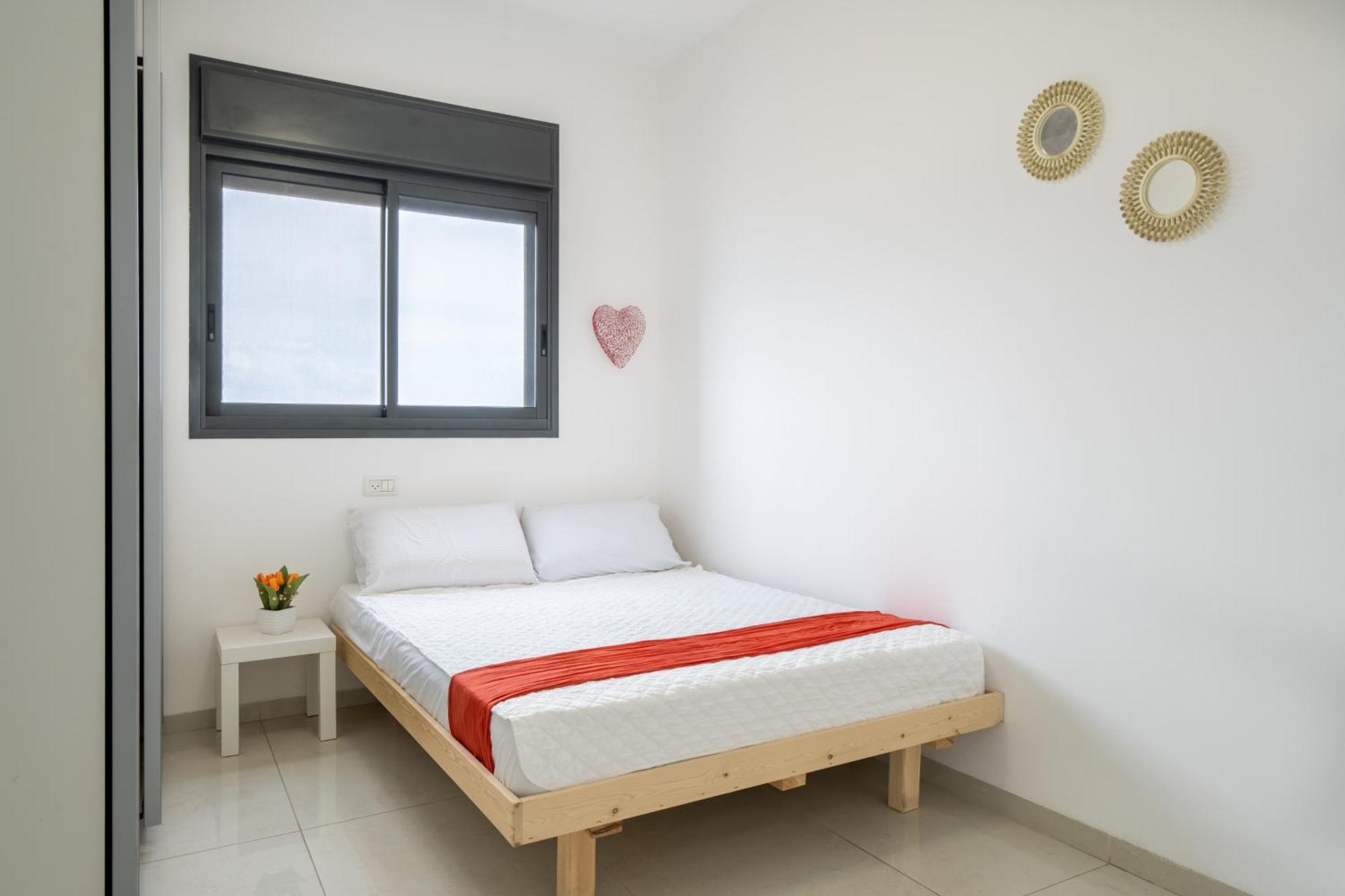Balfour Sea View City Center Nahariya Eksteriør billede