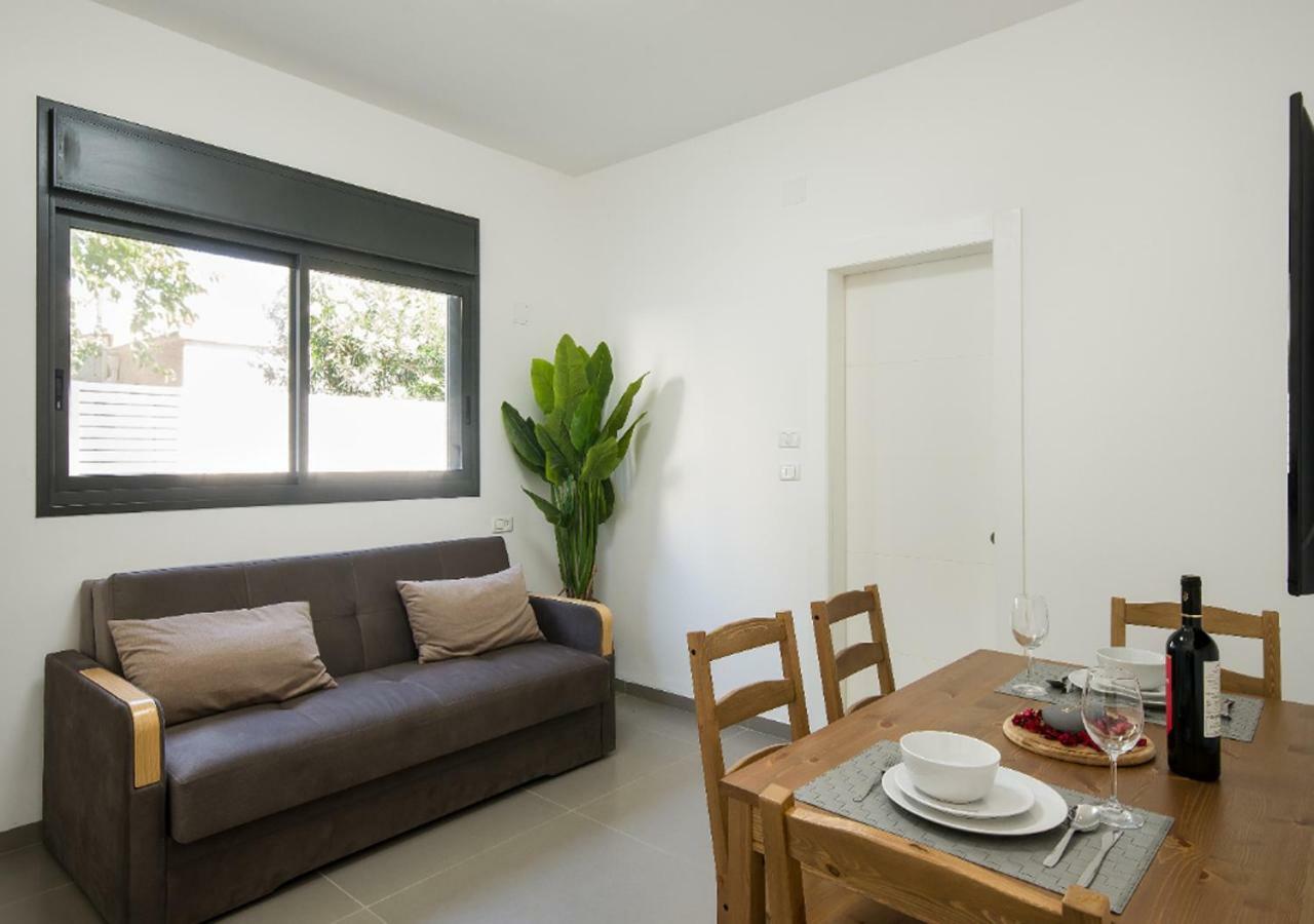 Balfour Sea View City Center Nahariya Eksteriør billede